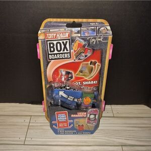 Tony Hawk Box Boarders LIZZIE ARMANTO W/Secret Tony Hawk Inside 7 Pcs